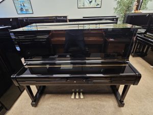 YAMAHA U1 UPRIGHT PIANO serial A3678876
