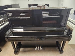 YAMAHA U3H PIANO,  5 YEAR GUARANTEE
