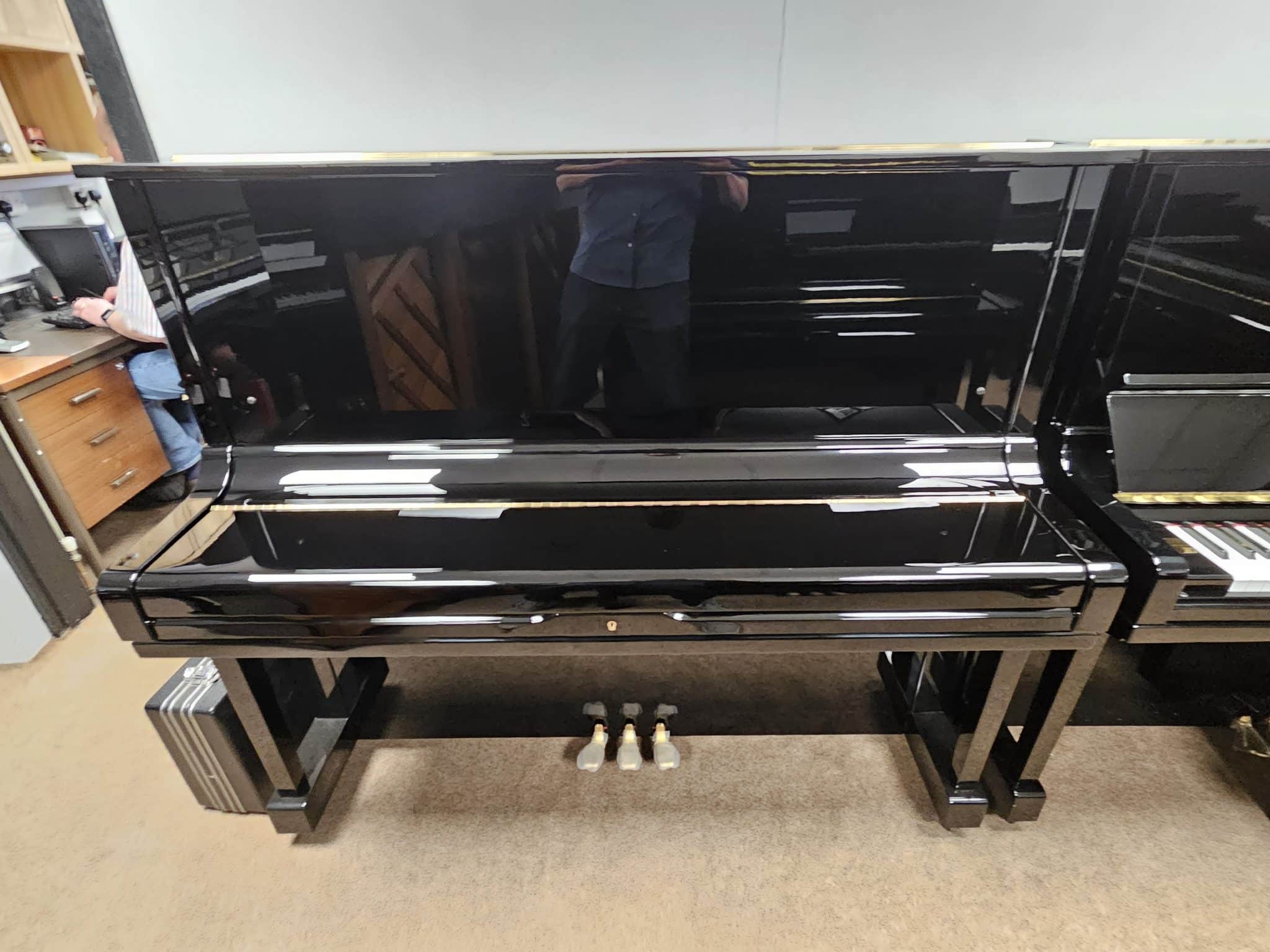 YAMAHA U3H UPRIGHT PIANO MADE 1974, AS NEW CONDITION