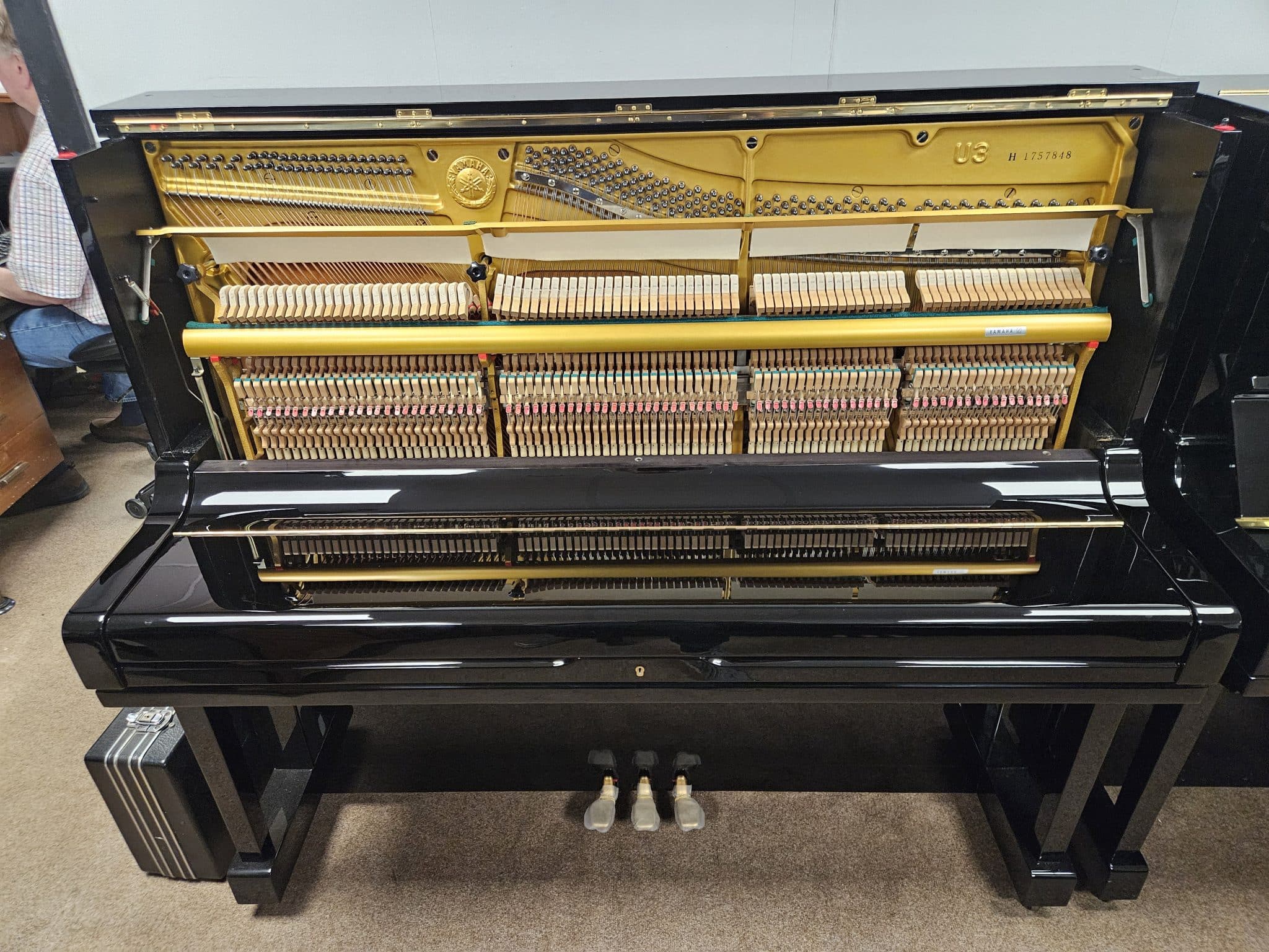 YAMAHA U3H UPRIGHT PIANO MADE 1974, AS NEW CONDITION