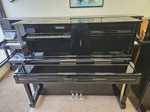 YAMAHA U3 UPRIGHT PIANO MADE 1989