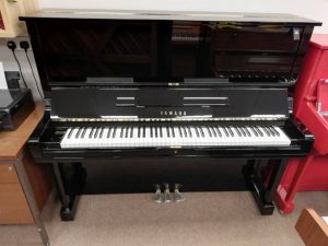 Yamaha U3a LL Pianos 01923 820 470